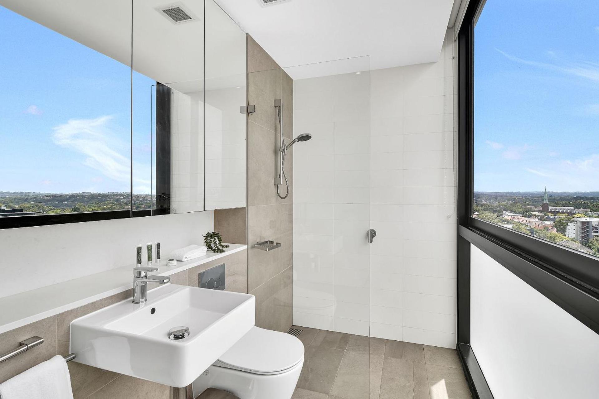 Stylish Two Bedroom In St Leonards Alb91105 *