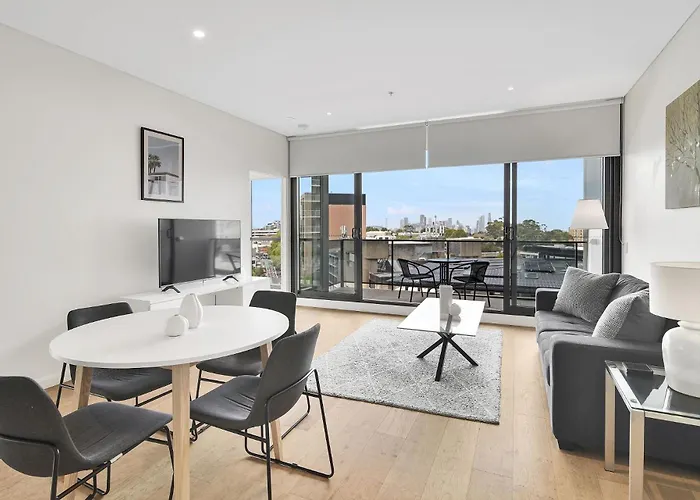 Stylish Two Bedroom In St Leonards Alb91105